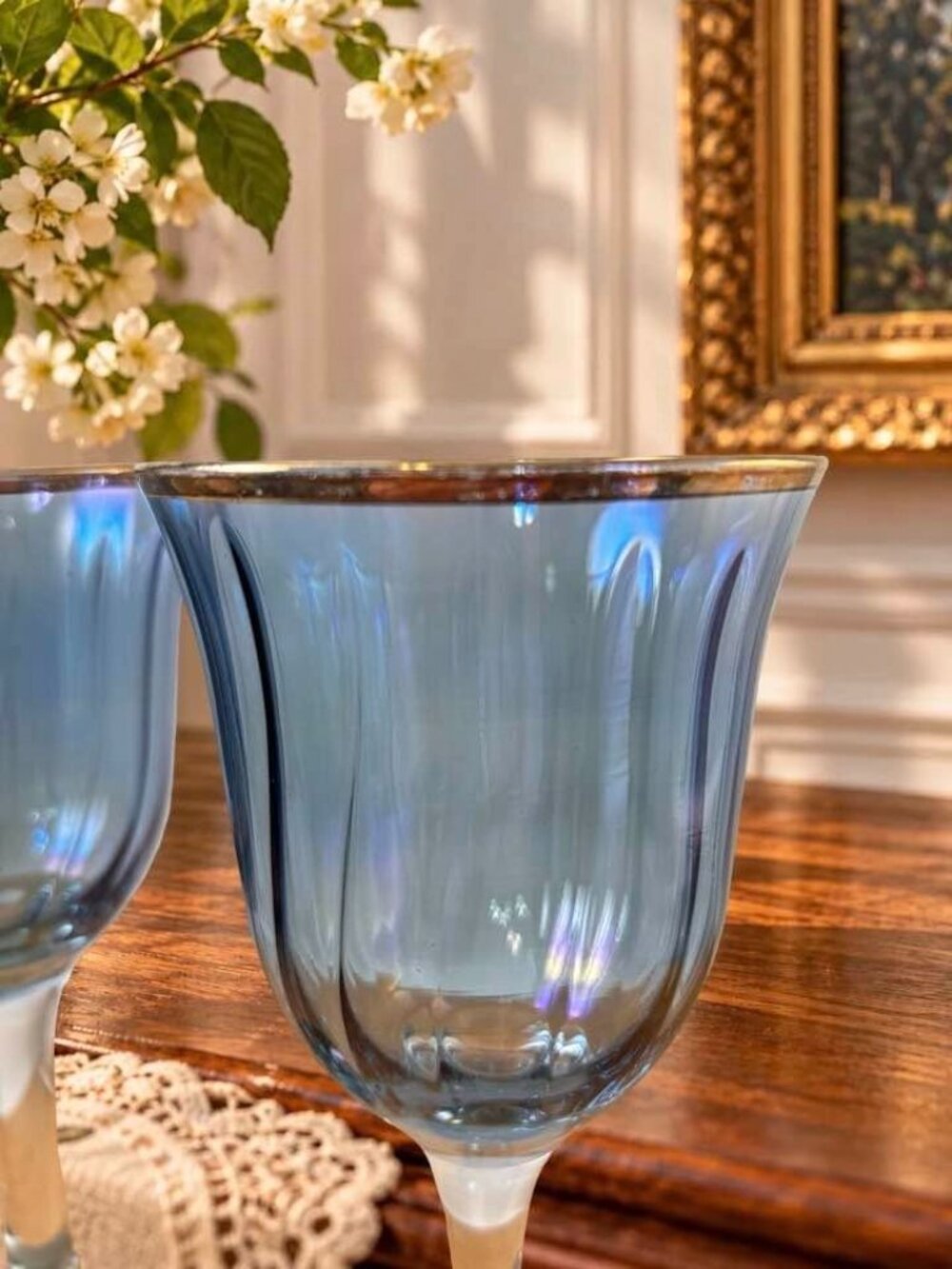 Pair Vintage Hand-Blown Smoky Blue Iridescent Optic Goblets – Gold Rim – 7¾" Art - Picture 8 of 9